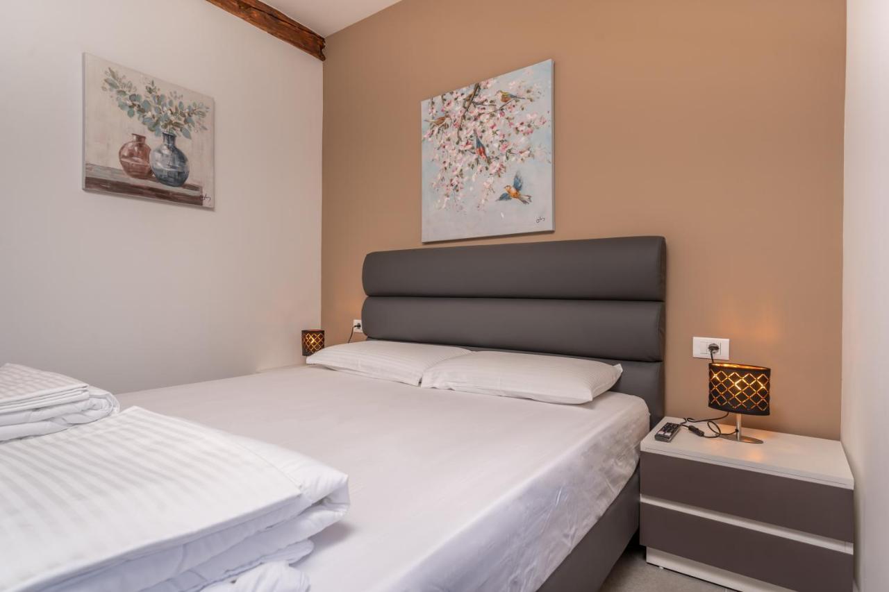 Aaa Apartments & Rooms With Free Parking Pula Luaran gambar
