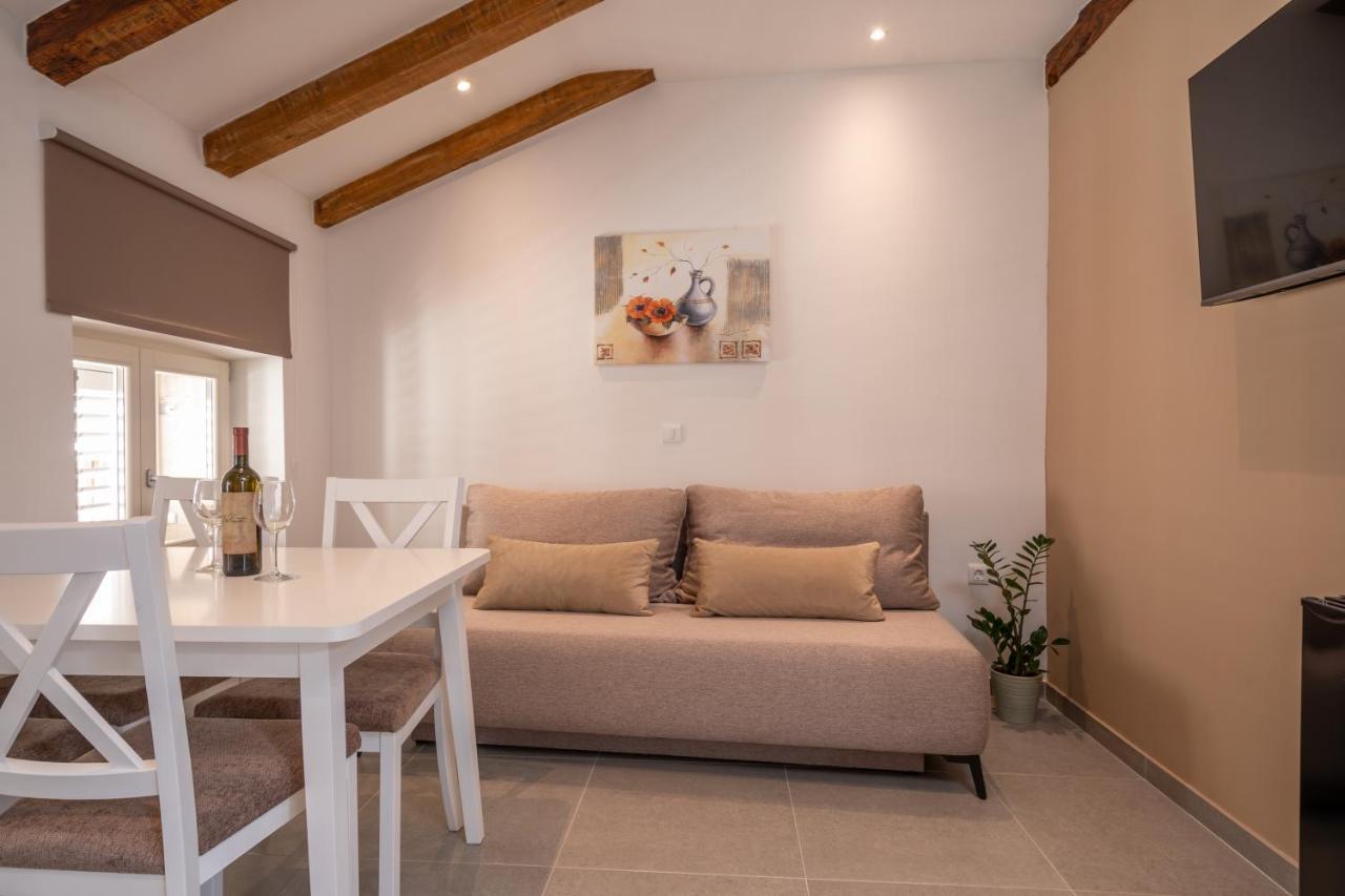 Aaa Apartments & Rooms With Free Parking Pula Luaran gambar